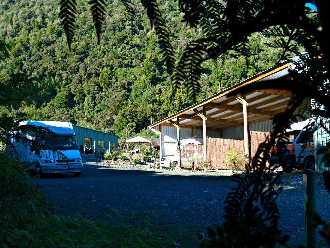 Jackson'S Retreat Alpine Holiday Park Hotel Jacksons Exterior photo