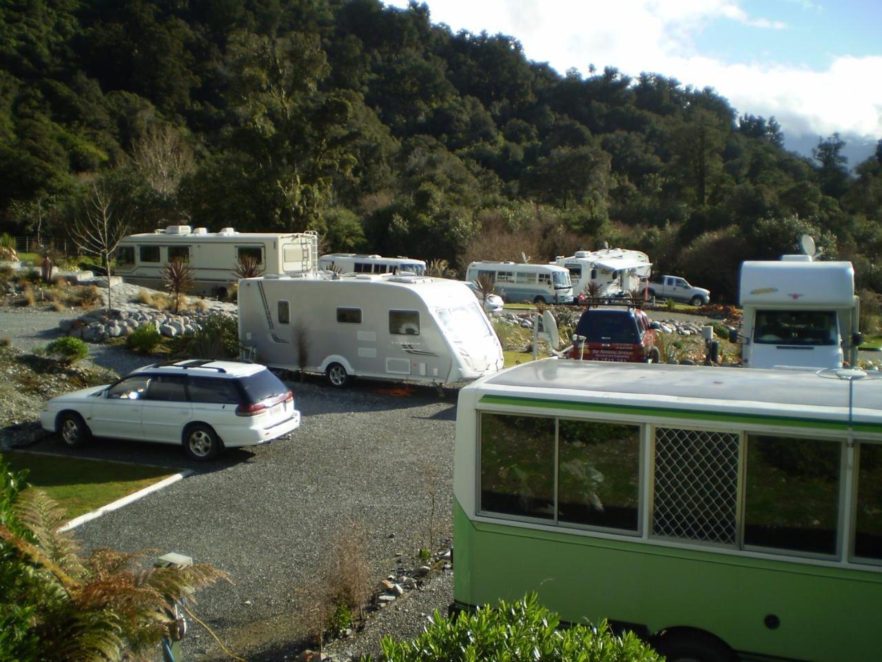 Jackson'S Retreat Alpine Holiday Park Hotel Jacksons Exterior photo